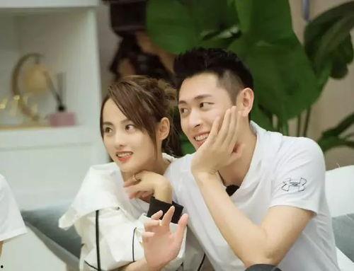 刘大锤爆料生孩子视频,揭秘明星夫妻育儿瞬间